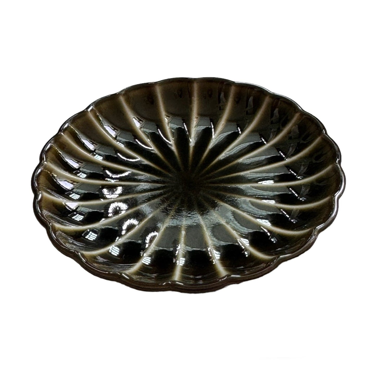 Giyaman Chrysanthemum Porcelain Mamezara